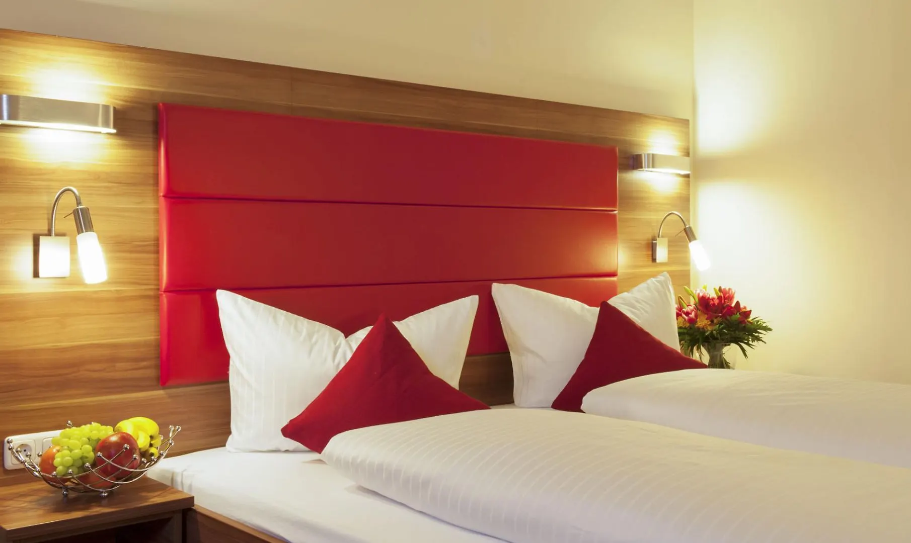 BATU Apart Hotel München 3*,
