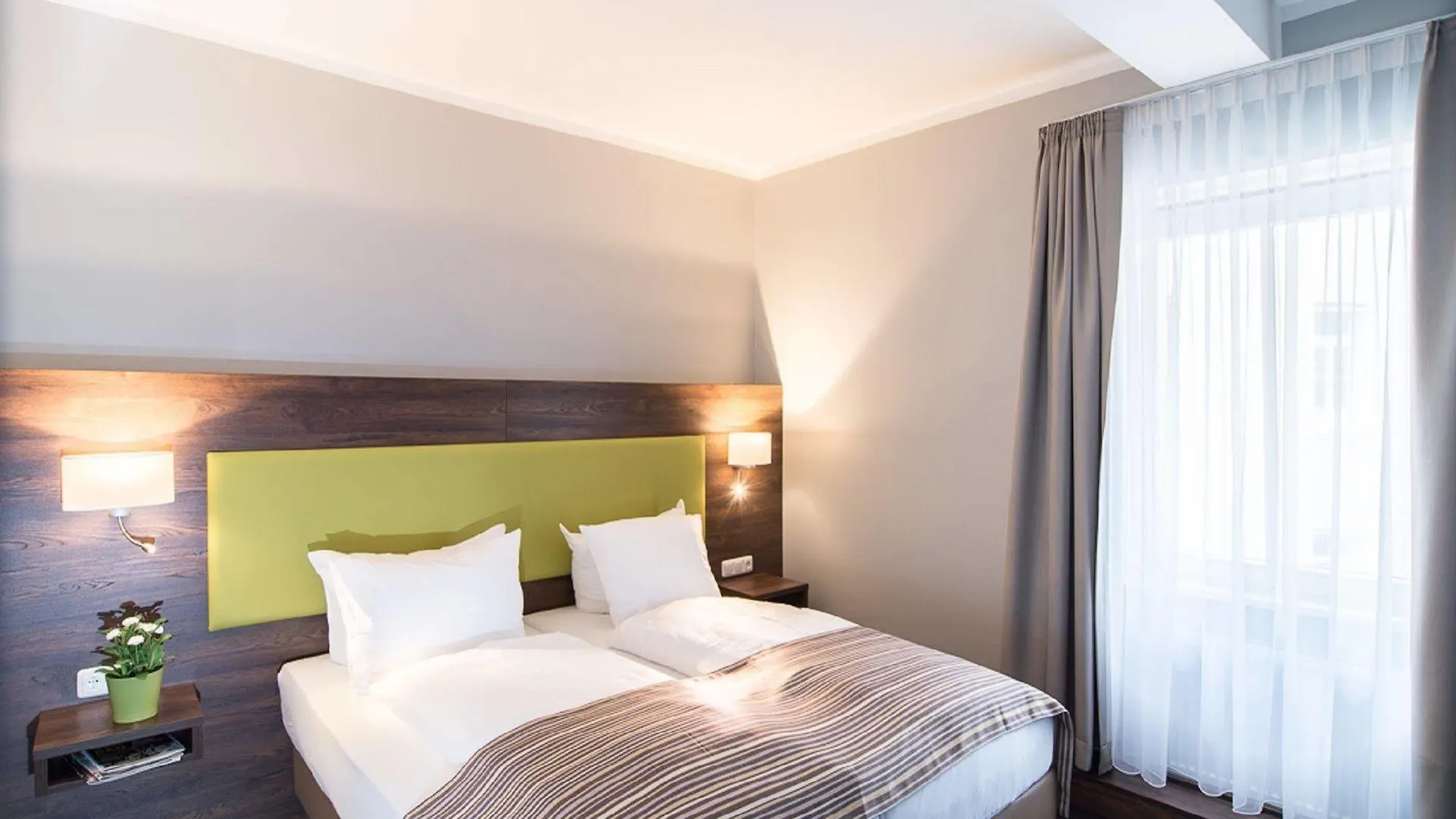 BATU Apart Hotel München 3*,  Duitsland